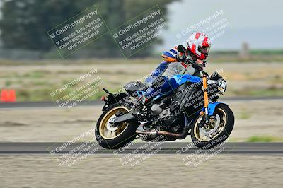 media/Apr-18-2025-TrackDaz (Fri) [[45f5874c44]]/C Group/Session 1 (Turn 7)/